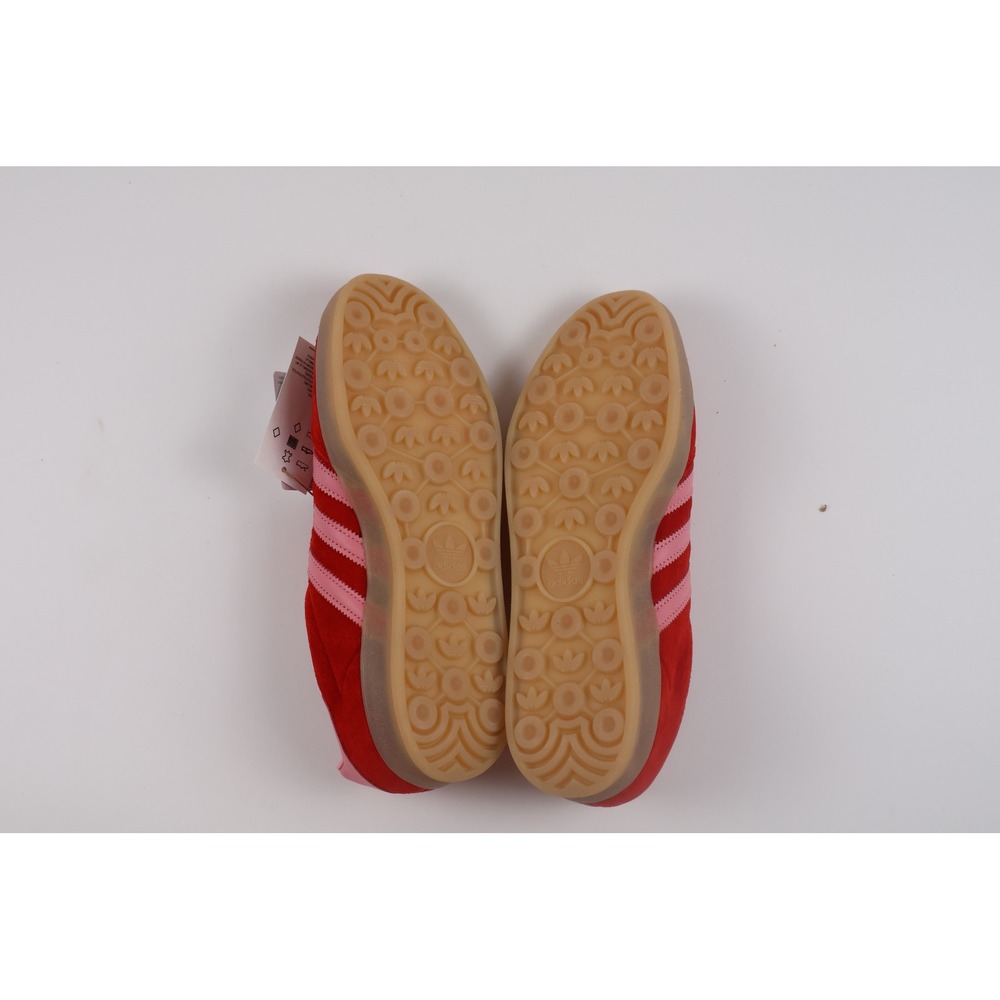 adidas Gazelle Sneakers in Red and Pink - Picture 4 of 6